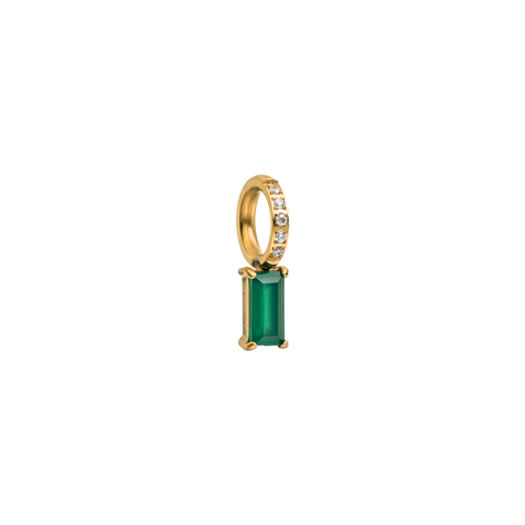 {"color":"Gold", "type":"lead_image"}