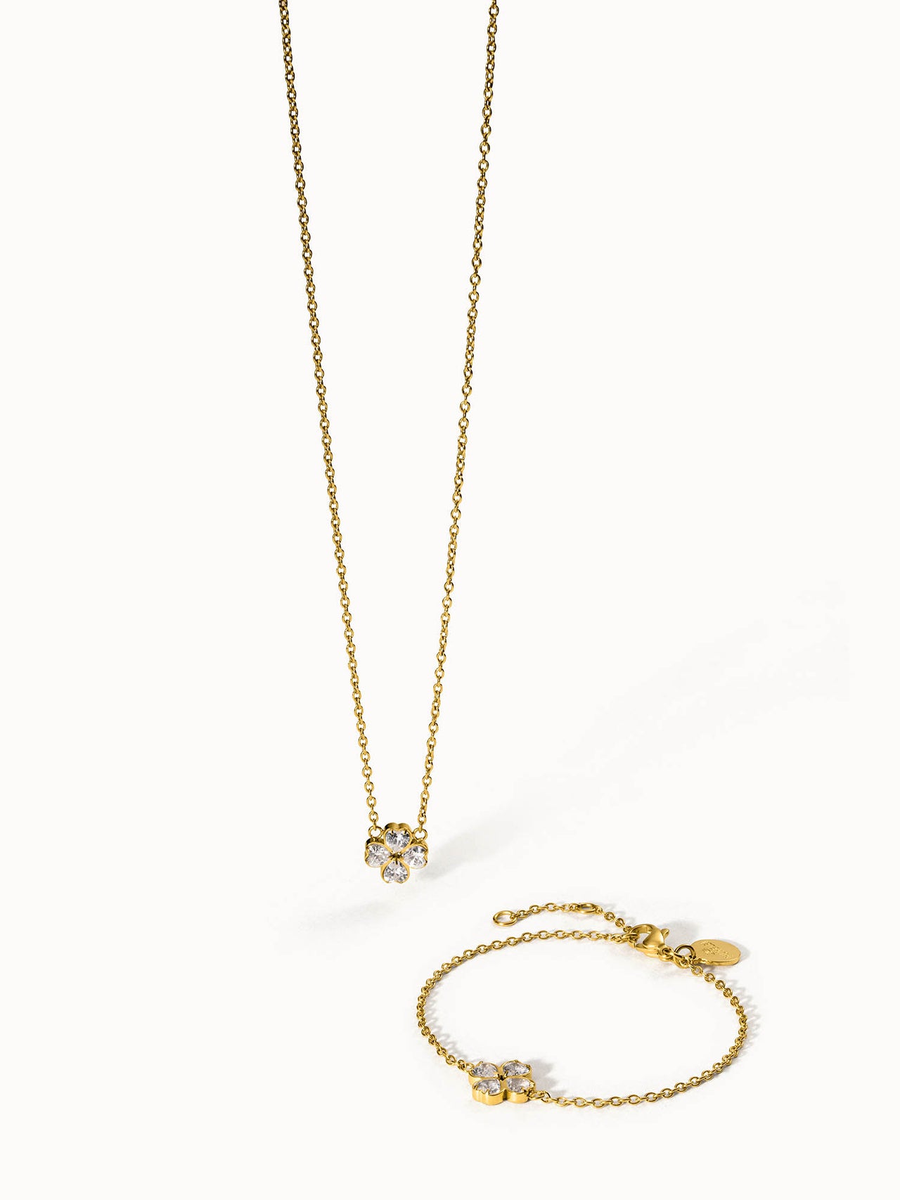 files/Shop_CuoreSet_Necklace_Bracelet_Goldjpg.jpg