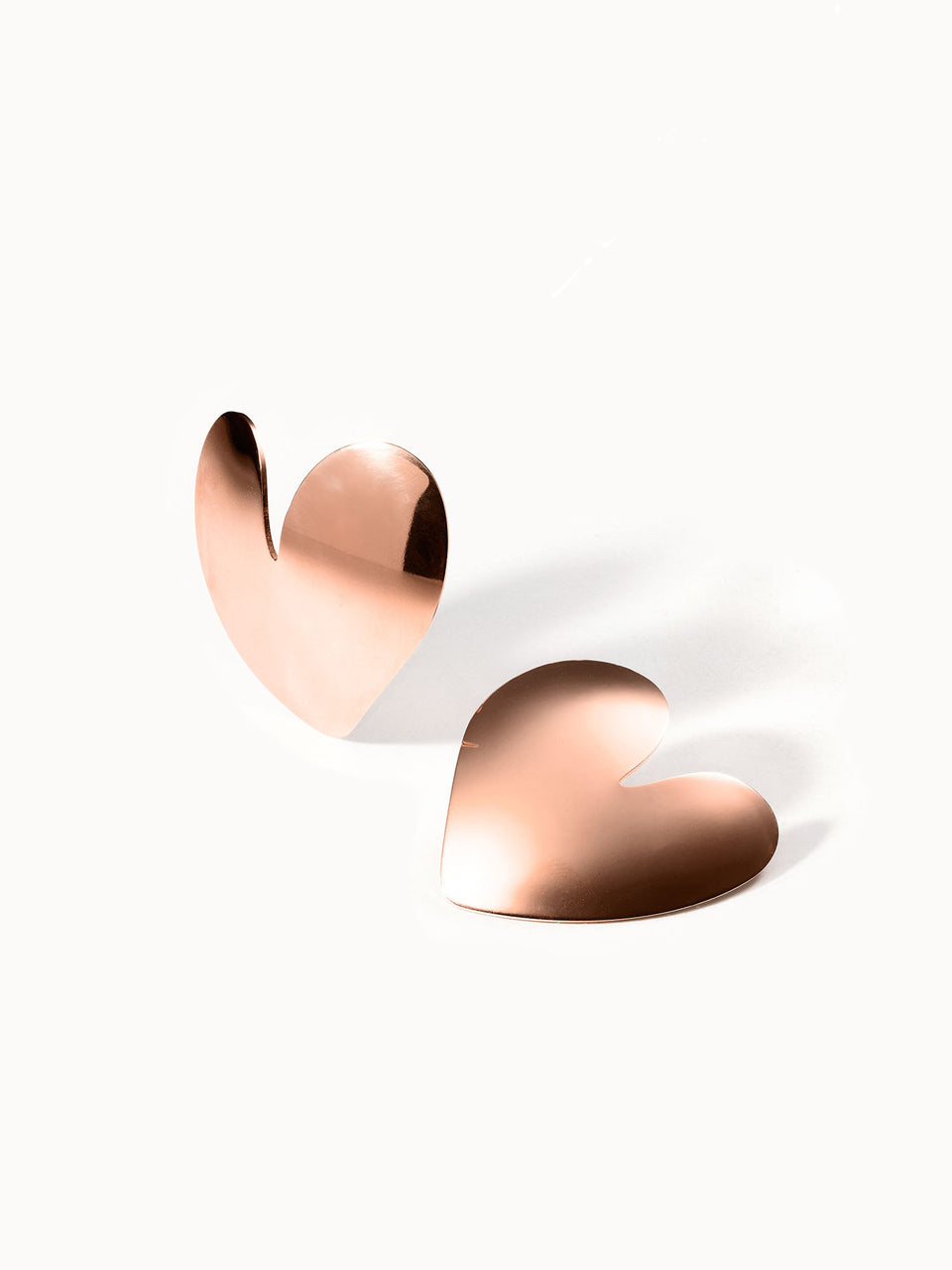 {