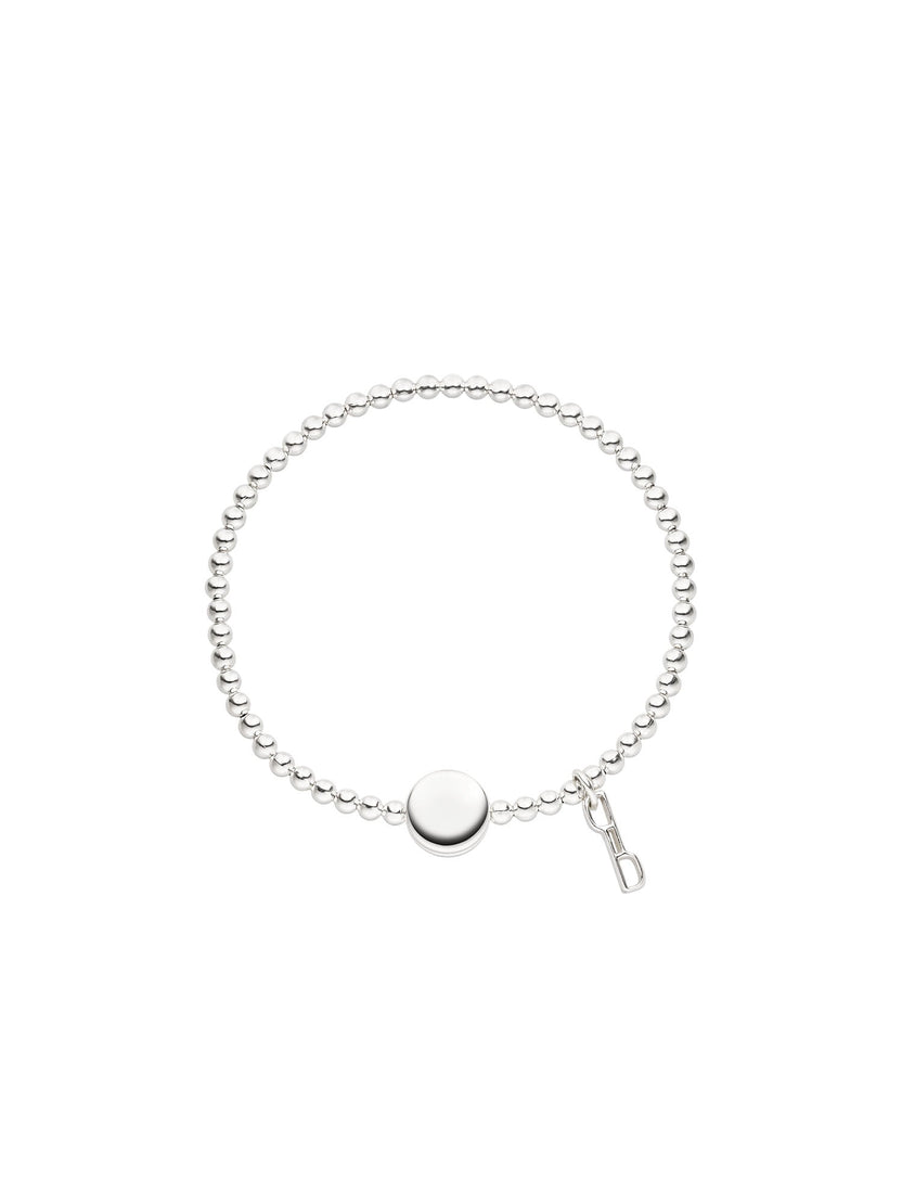 Silbernes Armband mit runden Perlen und glattem Anhänger von PURELEI, elegant und modern.