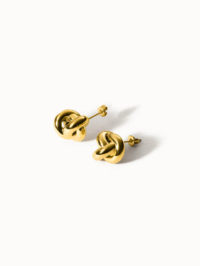 files/Shop_Forever_Graceful_0000s_0008_24411-Earring-Knot_GG.jpg