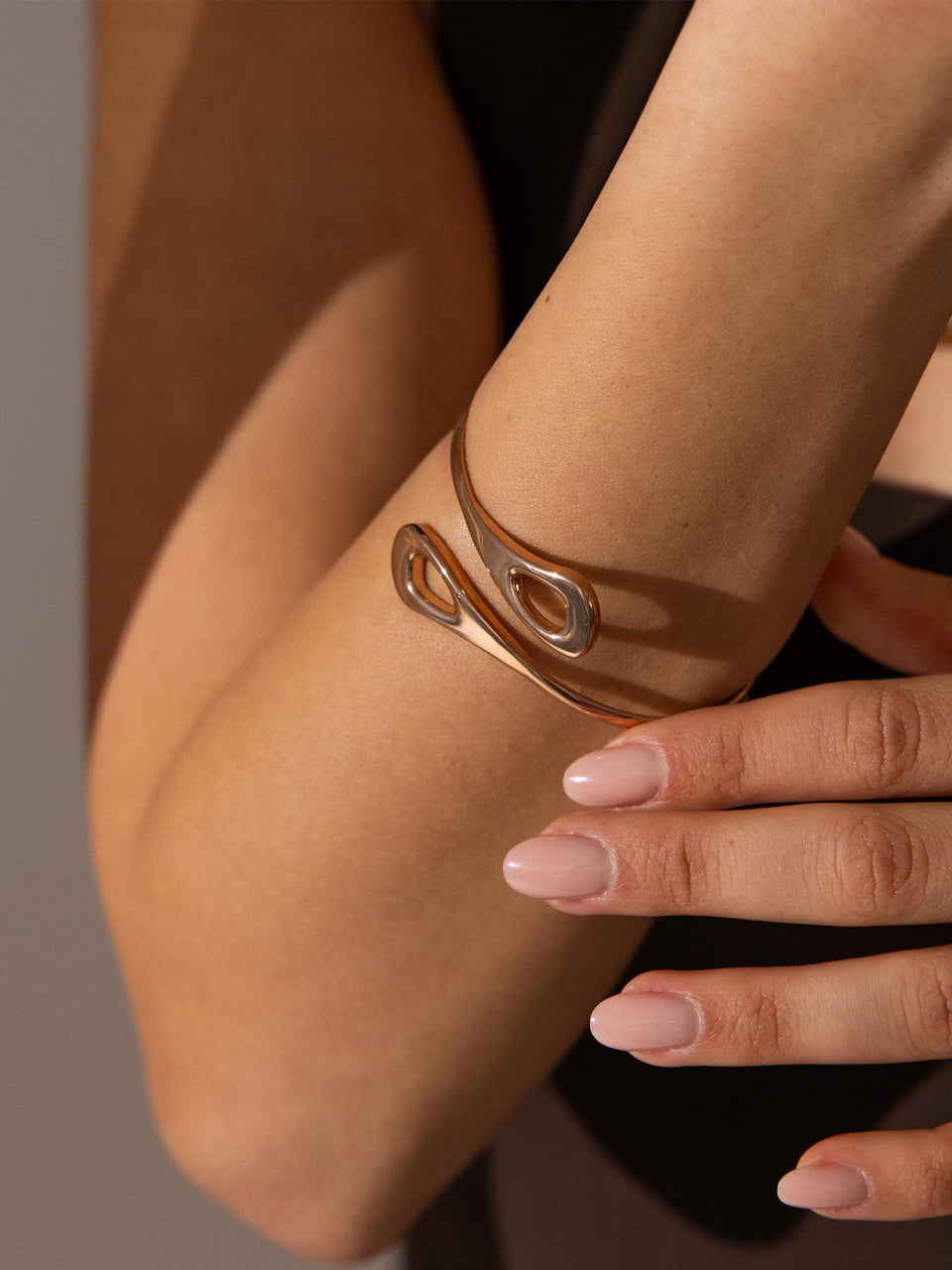 Jewelry Box Organic Armreif