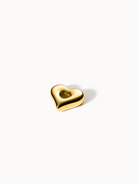 {"color":"Gold", "type":"lead_image"}