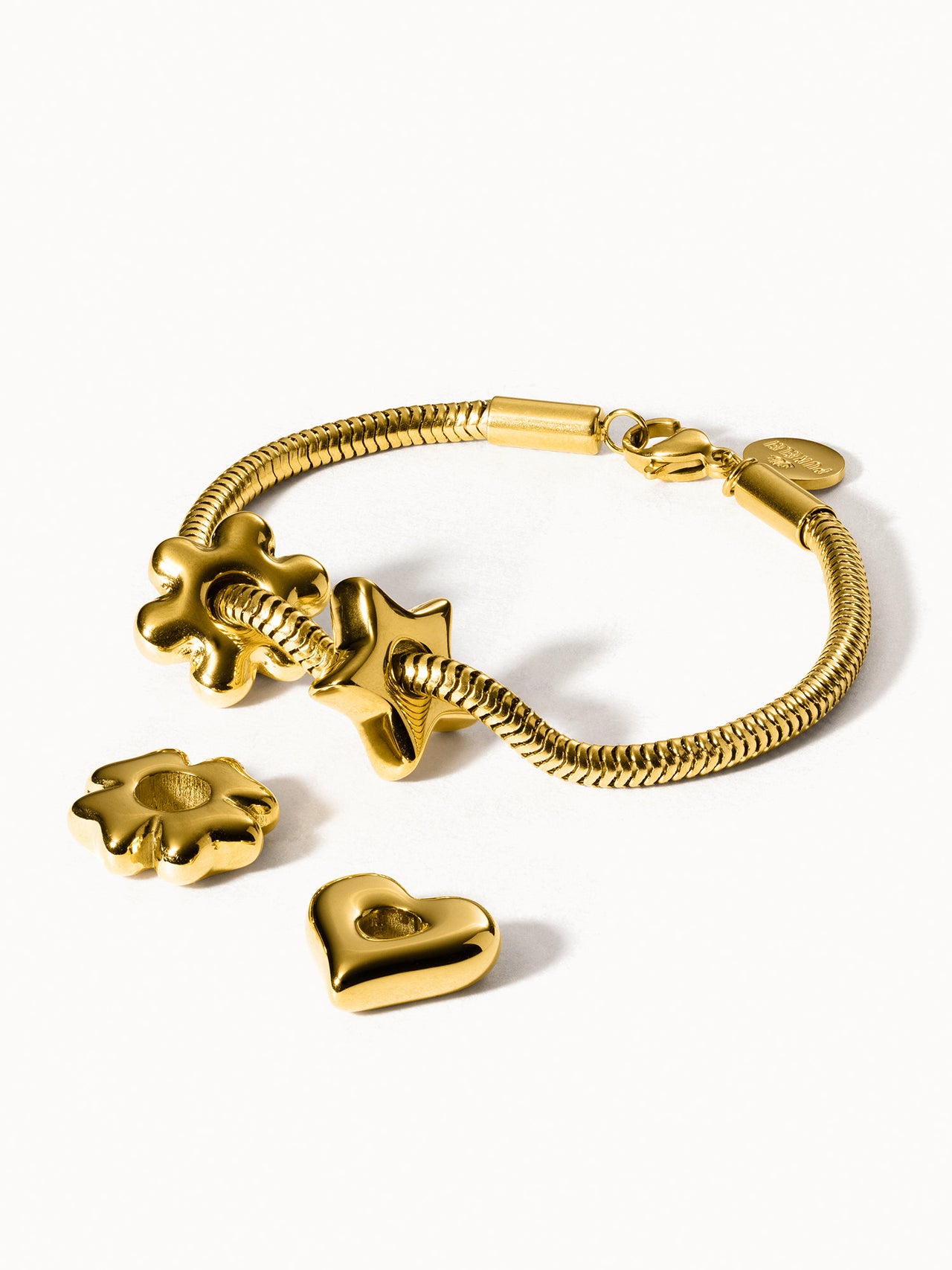 {"color":"Gold"}