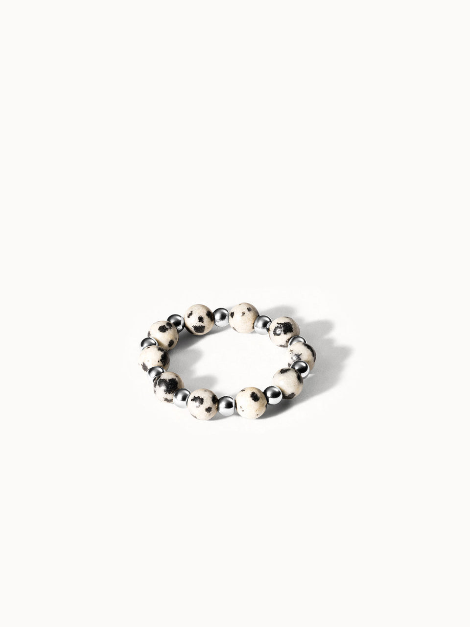 Anxiety Coast Ring mit Dalmatiner-Jaspis und Edelstahlperlen, elastisch, PURLEI, elegant und natürlich.