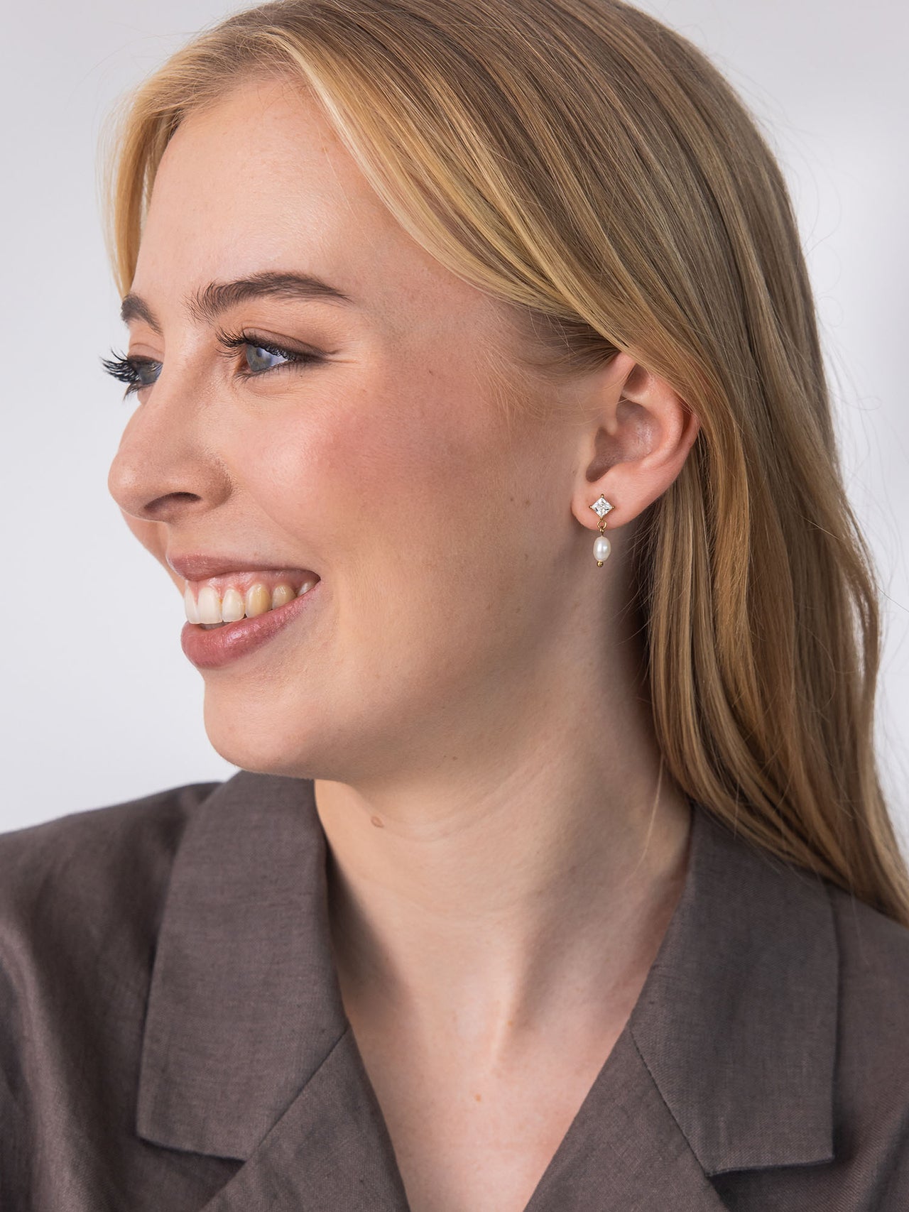 Elegant Pearl Earrings