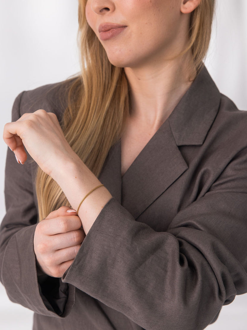 Sleek Armband
