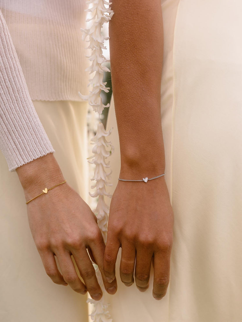 {"color":"Gold/Silver"}