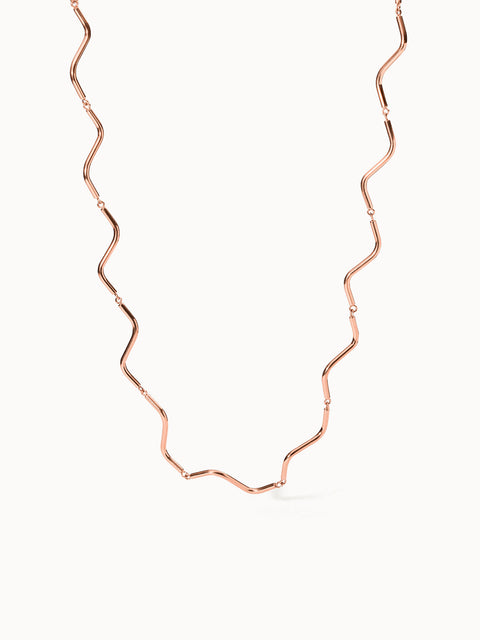 Roségoldene Wellenkette von PURELEI mit elegantem Design und femininer Ausstrahlung.