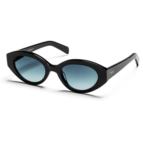 {"color":"Black", "type":"lead_image"}