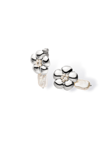 Floral Pearly Ohrringe