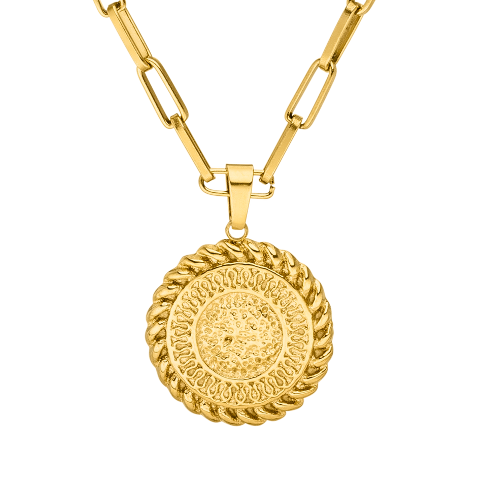 PURELEI Waina Kette aus 18K vergoldetem Edelstahl mit filigran geprägtem Charm, elegant und zeitlos.