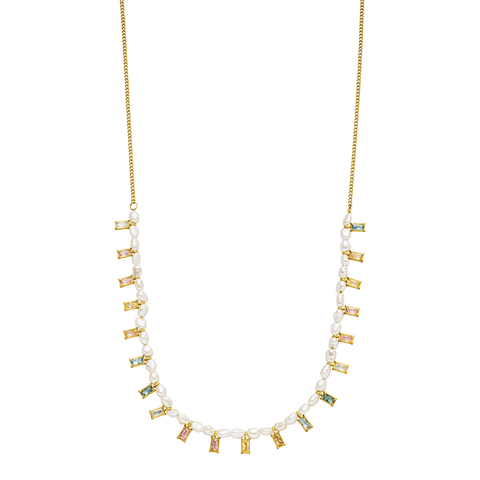 {"color":"Gold", "type":"lead_image"}