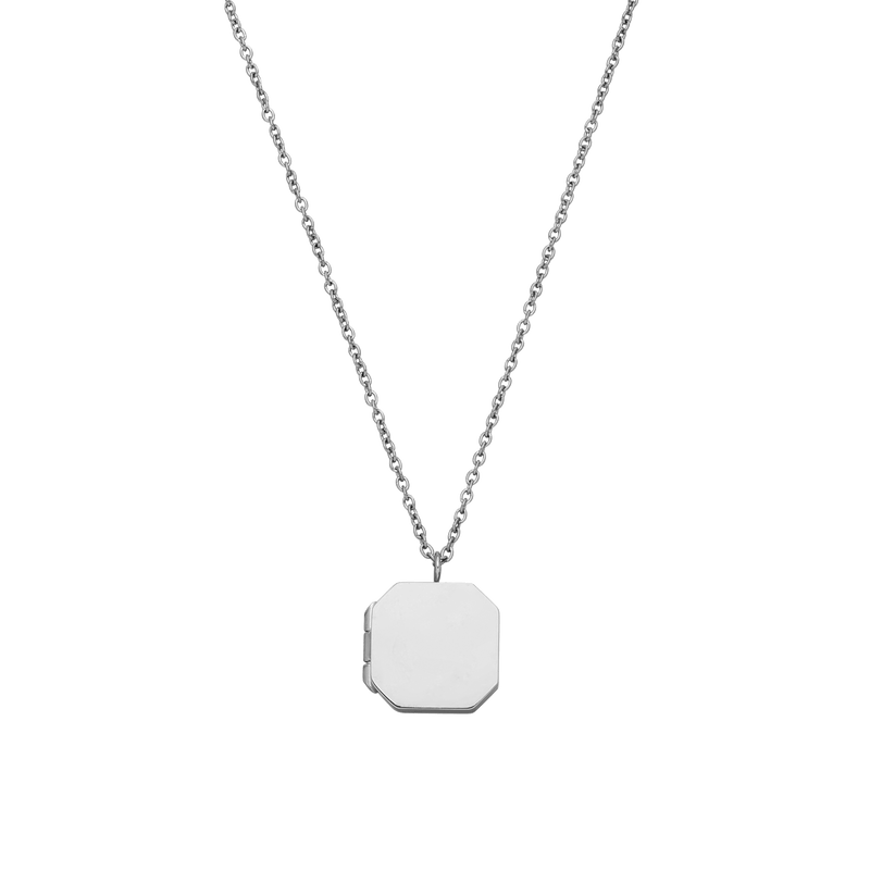 {"color":"Silver", "type":"lead_image"}