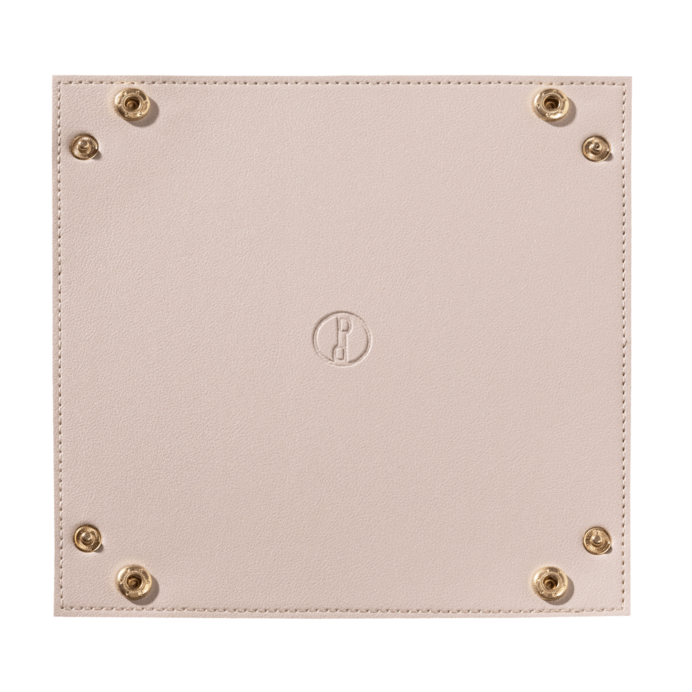 {"color":"Beige"}