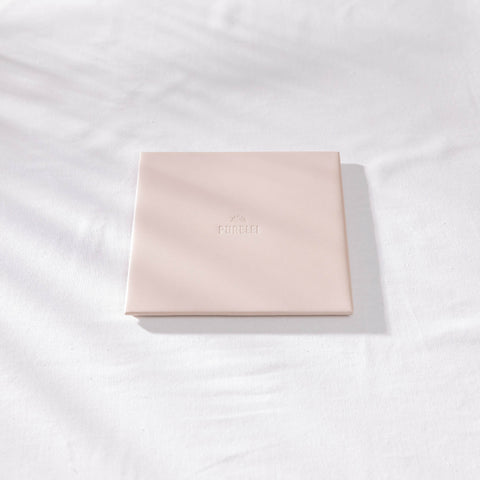{"color":"Beige"}